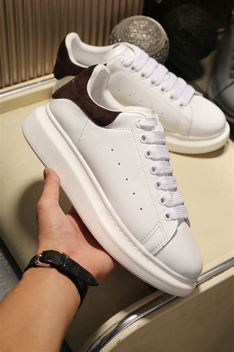 alexander mcqueen men's size 8.